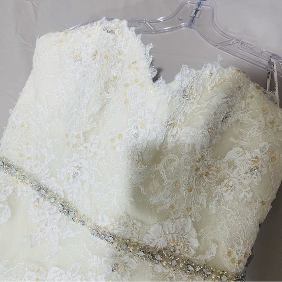 Enzoani Karissa Wedding Dress, Bridal Gown - Picture 8 of 16